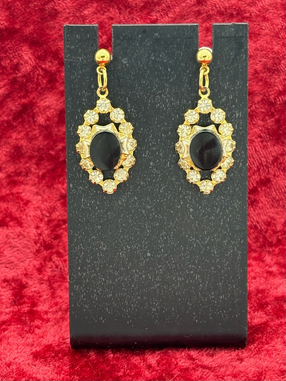 Beautiful vintage glam black and gold rhinestone statement earrings ✨